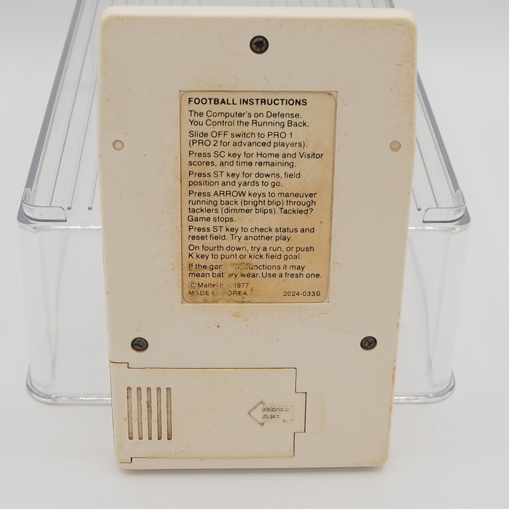 Vintage 1977 Mattel Electronics Football Handheld Game Retro- Tested & Works - Picture 3 of 9